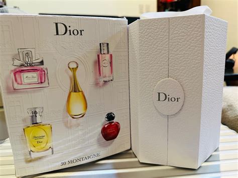 30 montaigne dior perfume|dior 30 montaigne wallet.